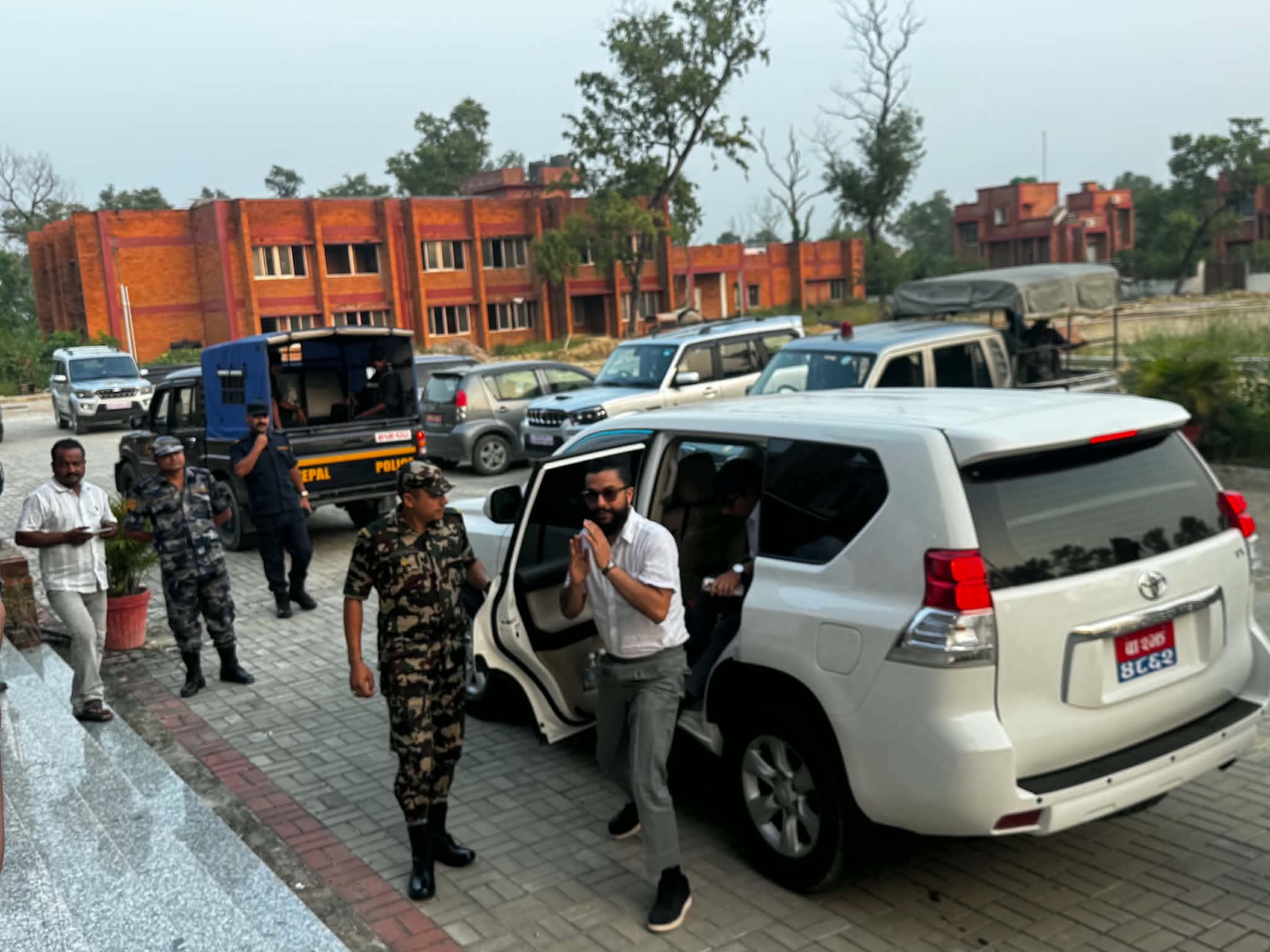 लुम्बिनी बौद्ध विश्वविद्यालयमा अनियमितताको आरोप, मन्त्रीलाई ध्यानाकर्षण-पत्र